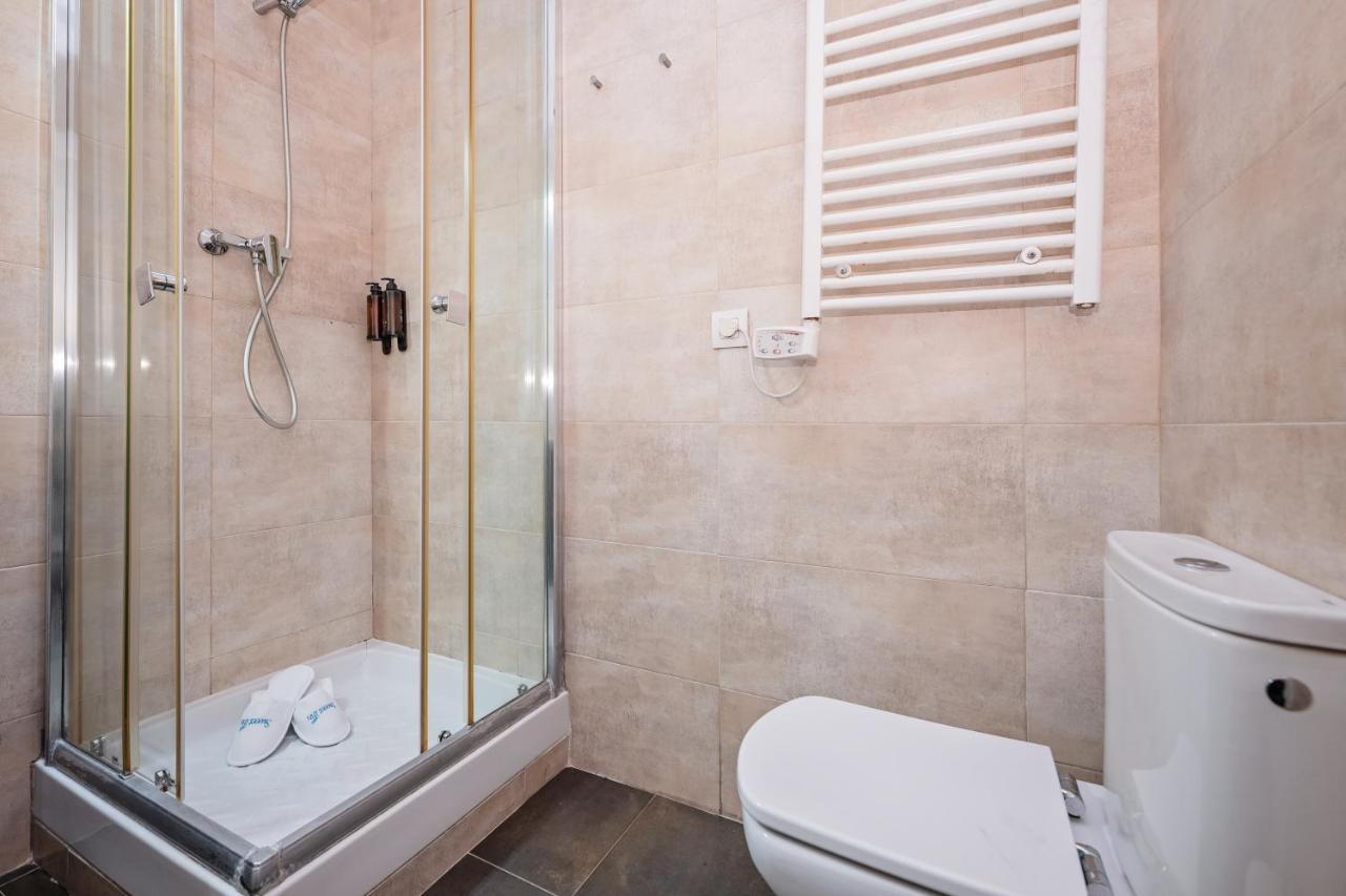 Sweet Inn - Carrer Girona Barcelona Exteriör bild